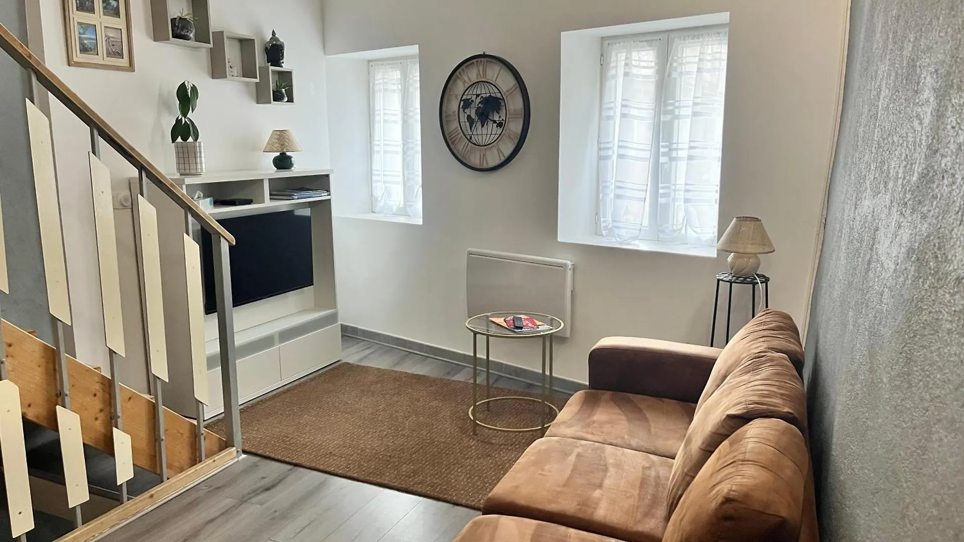 Holiday home Charmante Maison Dromoise Pierrelatte